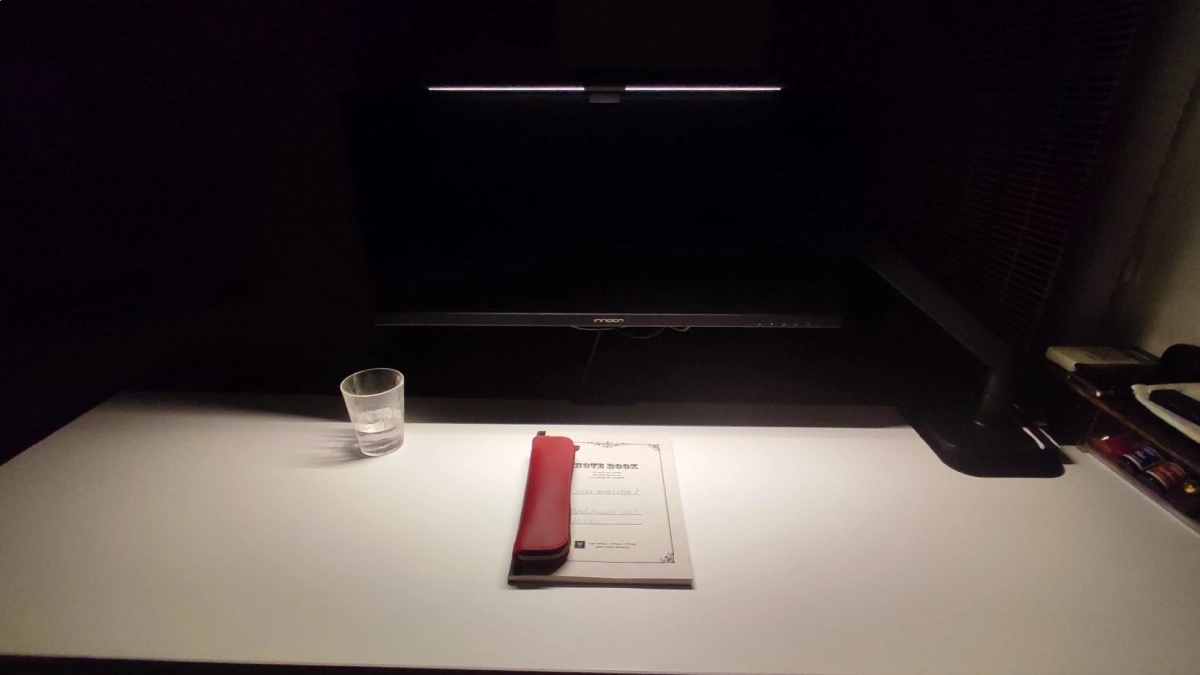 モニターライトの照射範囲